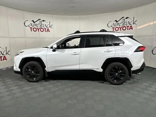 2023 Toyota RAV4 Hybrid SE