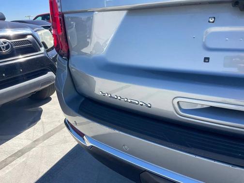 2025 GMC Yukon 4WD Elevation