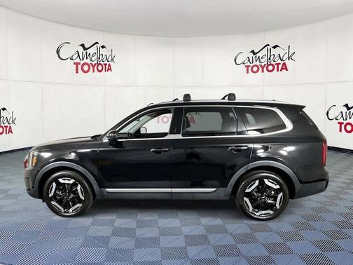 Ebony Black 2025 Kia Telluride S