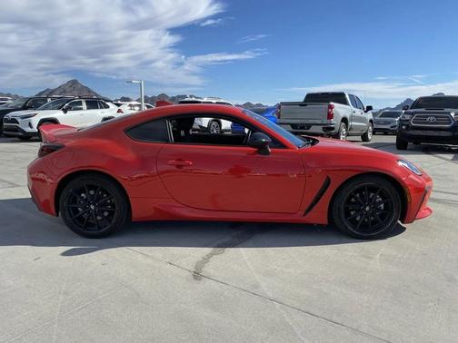 2024 Toyota GR86 Premium