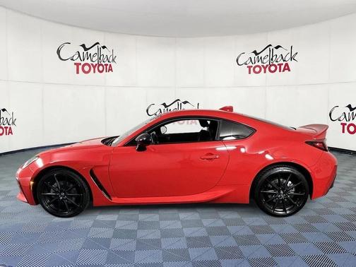 2024 Toyota GR86 Premium