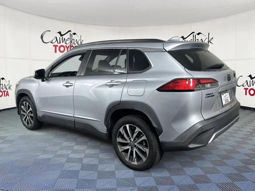 2022 Toyota Corolla Cross XLE