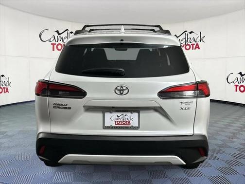 2024 Toyota Corolla Cross XLE