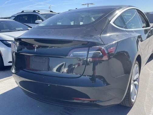 2019 Tesla Model 3 Standard Range Plus