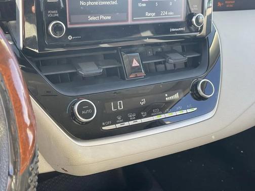 2021 Toyota Corolla Hybrid LE