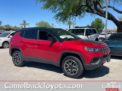 Red Hot Pearlcoat 2025 Jeep Compass Trailhawk