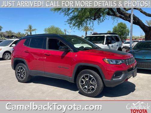 Red Hot Pearlcoat 2025 Jeep Compass Trailhawk