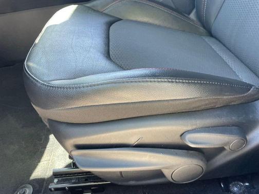 Red Hot Pearlcoat 2025 Jeep Compass Trailhawk