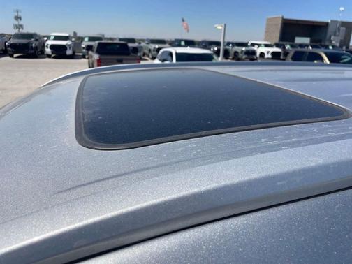 Celestial Silver Metallic 2022 Toyota Highlander XLE