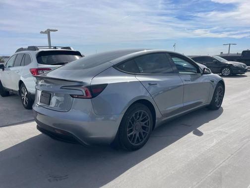 2025 Tesla Model 3 Long Range