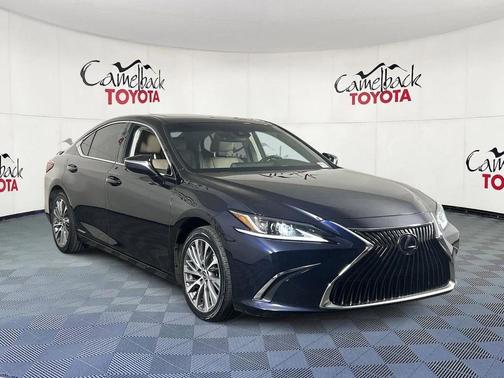 2021 Lexus ES 300h Base