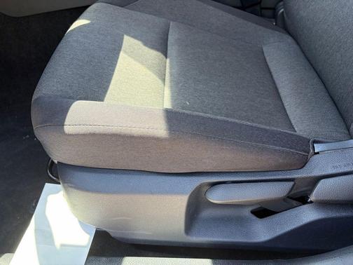 Ice Cap 2025 Toyota Camry LE