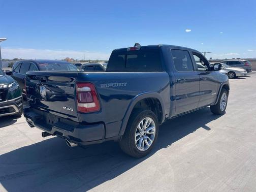 Patriot Blue Pearlcoat 2021 RAM 1500 Laramie