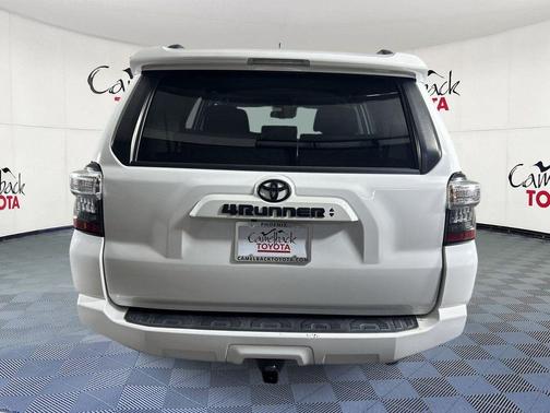 Ice Cap 2023 Toyota 4Runner SR5