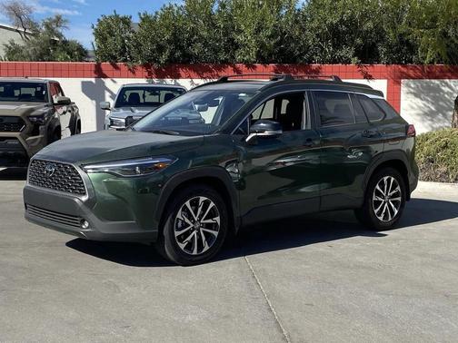 2025 Toyota Corolla Cross XLE