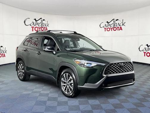 2025 Toyota Corolla Cross XLE