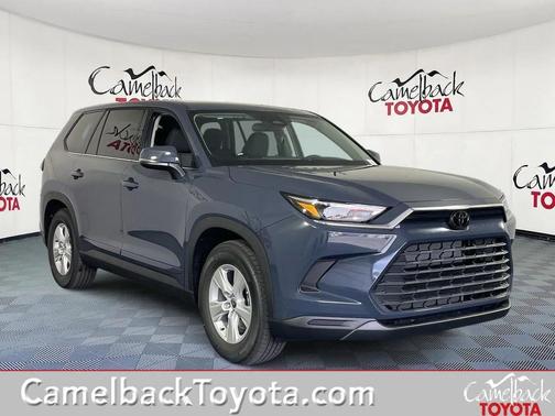 2025 Toyota Highlander LE