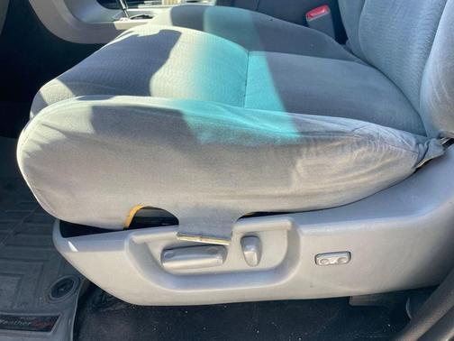 2013 Toyota Sequoia SR5