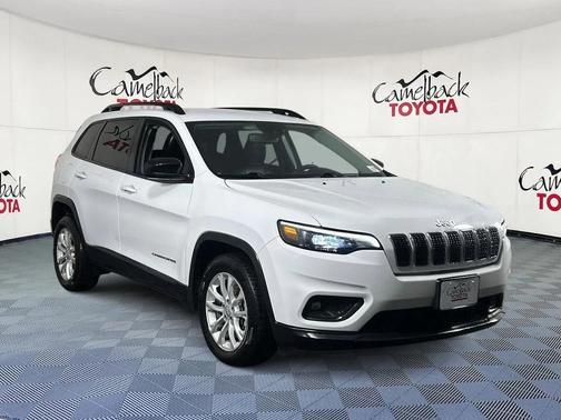 2022 Jeep Cherokee Latitude Lux