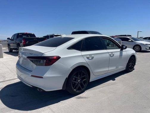 Platinum White Pearl 2025 Honda Civic Sport