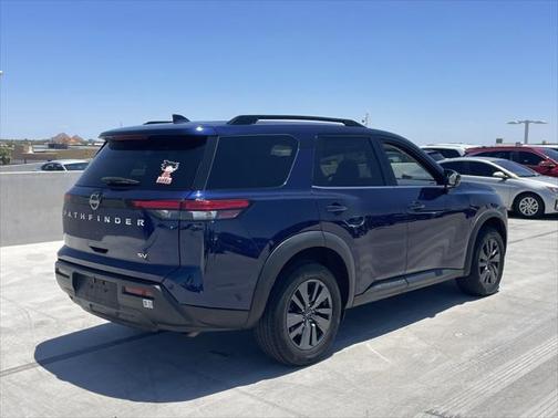 2022 Nissan Pathfinder SV 2WD