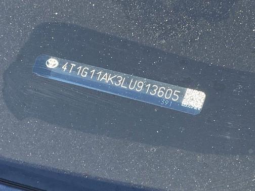 2020 Toyota Camry SE