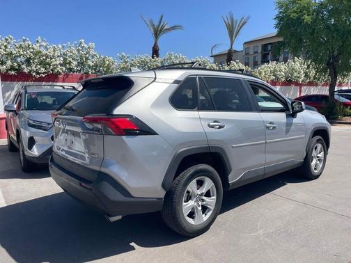 Silver Sky Metallic 2020 Toyota RAV4 XLE