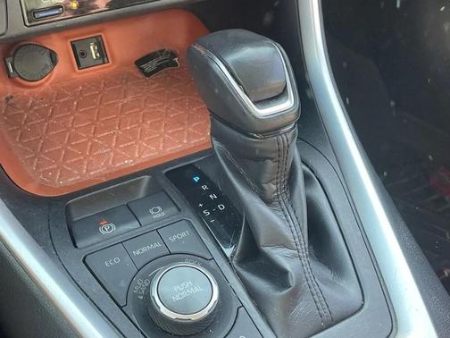 2019 Toyota RAV4 Adventure