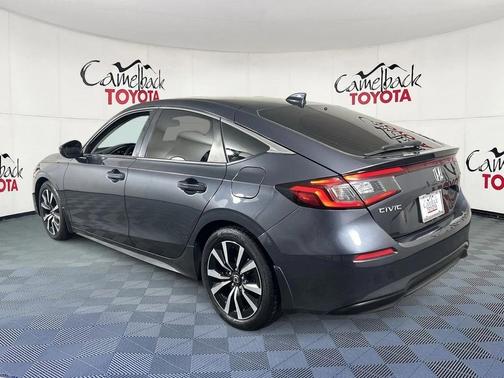 2022 Honda Civic EX-L