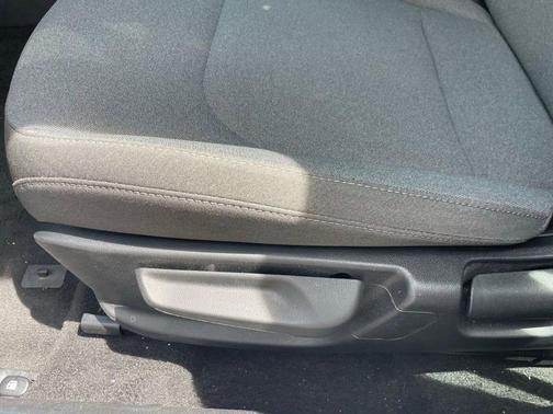 Snow White Pearl 2025 Kia K4 LXS