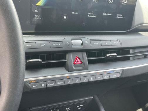 Snow White Pearl 2025 Kia K4 LXS