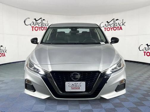 2021 Nissan Altima SR FWD