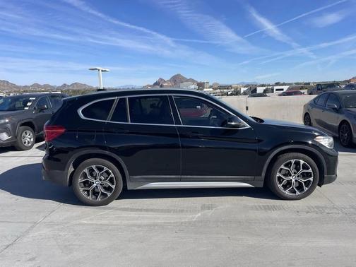 2020 BMW X1 xDrive28i