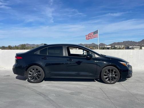 2024 Toyota Corolla SE