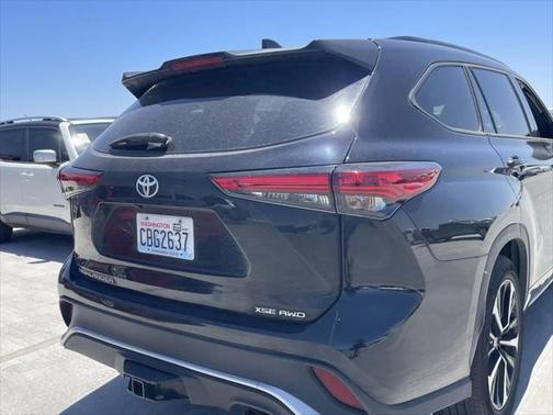 2022 Toyota Highlander XSE