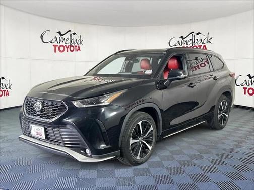 2022 Toyota Highlander XSE