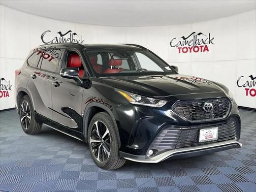 2022 Toyota Highlander XSE