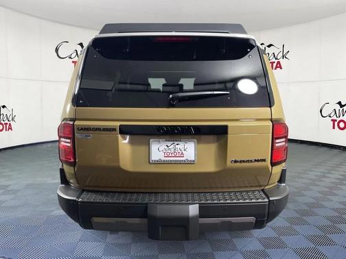 2026 Toyota Land Cruiser Base