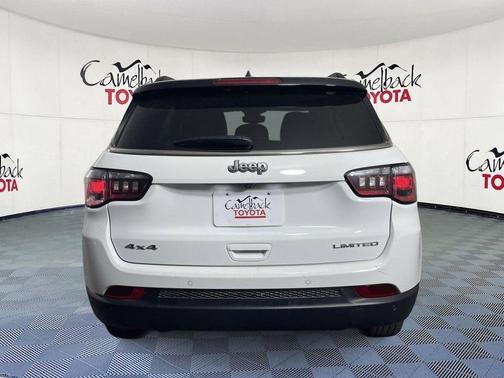 Bright White Clearcoat 2025 Jeep Compass Limited