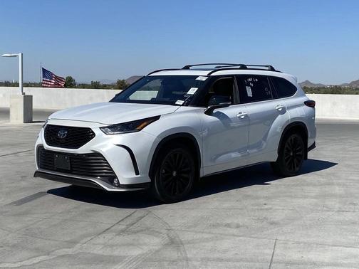 2023 Toyota Highlander XSE