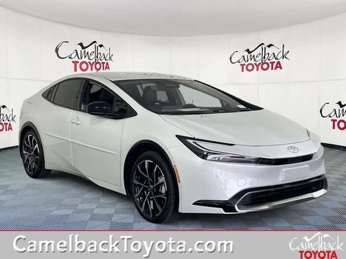 Wind Chill Pearl 2026 Toyota Prius Plug-In Hybrid XSE Hatchback