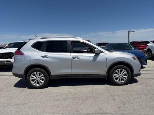 Brilliant Silver 2015 Nissan Rogue SV