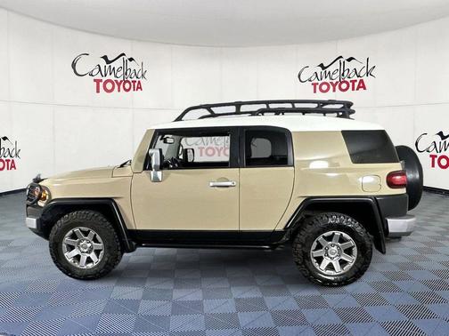 Quicksand 2014 Toyota FJ Cruiser Base