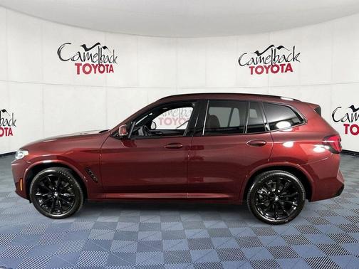Aventurin Red Metallic 2024 BMW X3 xDrive30i