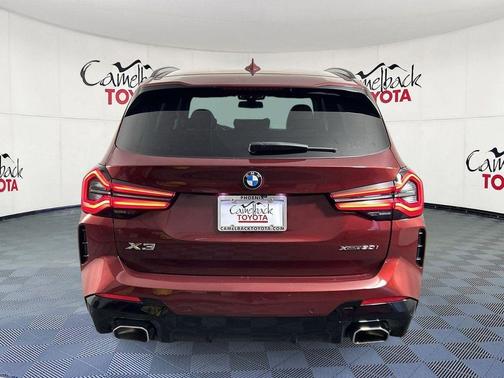 Aventurin Red Metallic 2024 BMW X3 xDrive30i