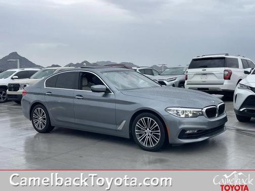 2018 BMW 530 530i