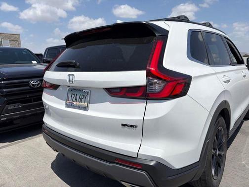 Platinum White Pearl 2025 Honda CR-V Hybrid Sport FWD