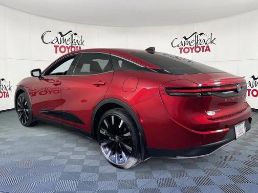 2026 Toyota Crown Platinum