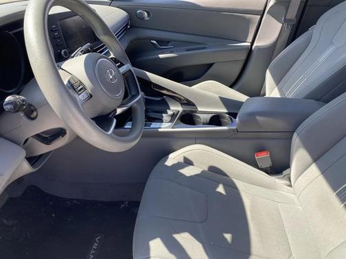 2021 Hyundai ELANTRA HEV Blue