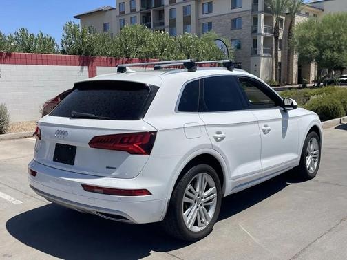 2019 Audi Q5 2.0T Premium Plus